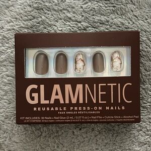 Glamnetic Gold Truffle Reusable Press-On Nails